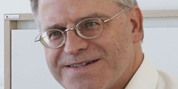Dr. Joachim Lapsien, Leiter Produktmarketing, CETA Testsysteme GmbH