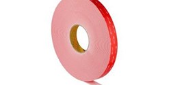 Neues Klebeband für Materialien mit geringer Oberflächenenergie (Bild: 3M)