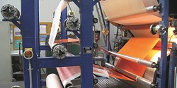 Höhere Produktperformance durch sichere und nachhaltige Elastomerfolien