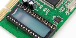 Der sichere Verguss von elektronischen Bauteilen trägt zur langen störungsfreien Fahrzeugnutzung bei (Bild: OTTO-CHEMIE)